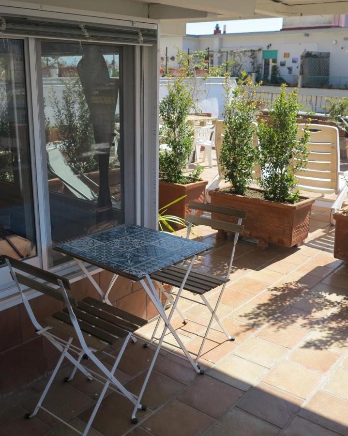 Bonbonniere In Chiaia District Apartment Naples Exterior photo