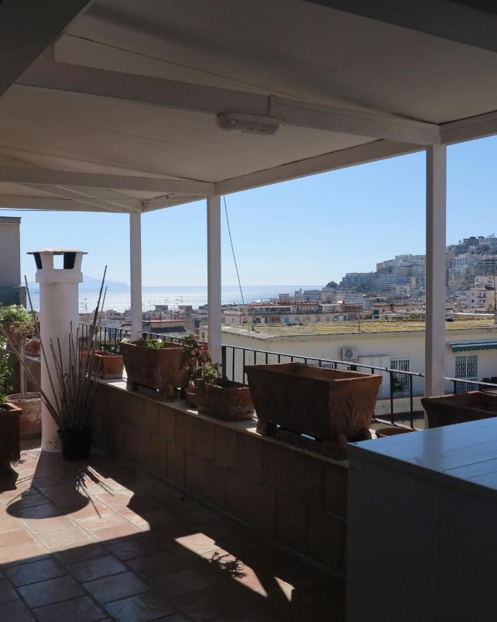 Bonbonniere In Chiaia District Apartment Naples Exterior photo